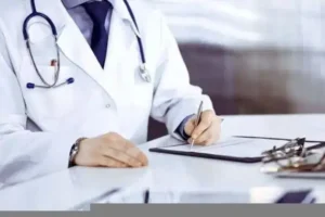 دعوت به همکاری از پزشک عمومی جهت مطب در اصفهان
