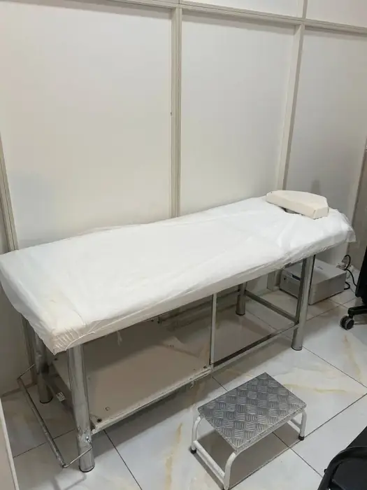 فروش وسایل کلینیک زیبایی در جنت‌آباد تهران