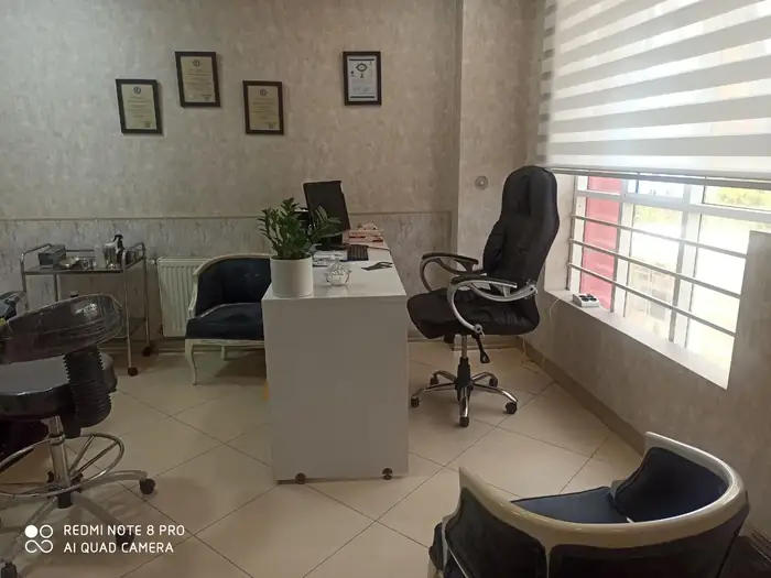 اجاره اتاق 15متری از کلینیک زیبایی فعال و مجهز در احمدآباد مشهد