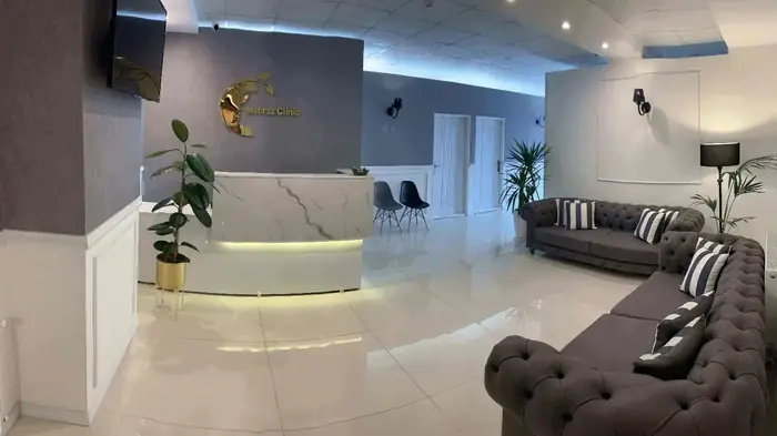 استخدام منشی خانم و دستیار پزشک جهت کلینیک زیبایی در غرب تهران