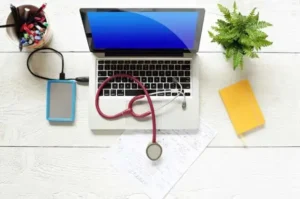 استخدام منشی جهت مطب پزشک در میبد یزد