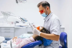 نیازمند دندانپزشک جهت مطب مجهز در مشکین‌دشت استان البرز