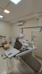 فروش تجهیزات دندانپزشکی و مطب در خرم‌آباد