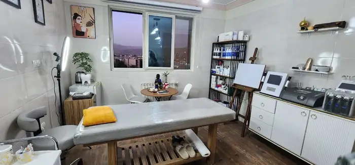 اجاره اتاق 15متری از مطب زیبایی در معالی‌آباد شیراز