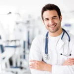 نیازمند پزشک عمومی جهت کلینیک زیبایی در خرم‌آباد