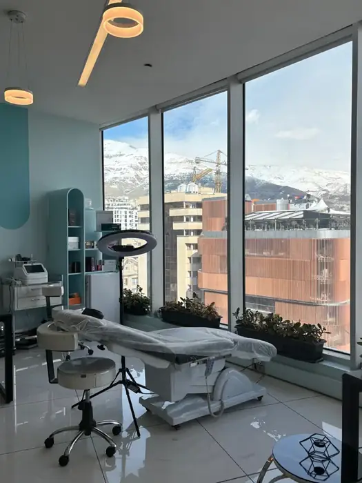 دعوت به همکاری از پزشک متخصص پوست و مو جهت کلینیک فعال در تهران