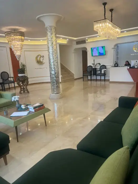 استخدام پزشک عمومی جهت انجام امور زیبایی و دارای پروانه مشهد