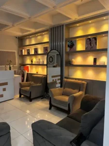 استخدام پزشک عمومی جهت مطب زیبایی در کرمانشاه