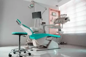 نیازمند پزشک زیبایی و دندانپزشک جهت کلینیک مجهز در قزوین