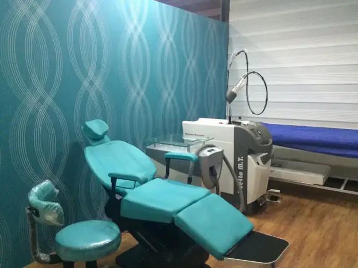 استخدام پزشک عمومی جهت مرکز لیزر در سنندج