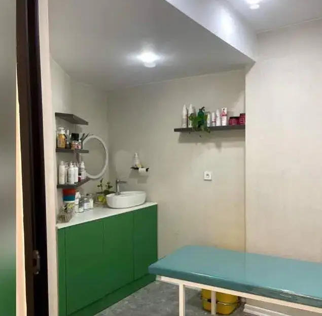 اجاره اتاق 11متری از مطب پزشک عمومی در شیراز