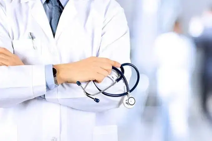 استخدام پزشک عمومی جهت مطب زیبایی معتبر در محدوده نوبنیاد تهران
