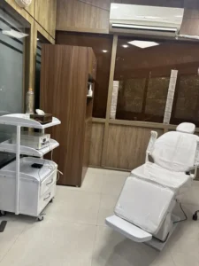دعوت به همکاری به صورت شراکت با پزشک عمومی و جراح عمومی جهت مطب زیبایی در ستارخان تهران
