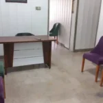 اجاره دو اتاق به همراه سالن انتظار مبله واقع در ساختمان پزشکان خیابان سنایی تهران