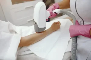 نیازمند اپراتور لیزر خانم جهت کلینیک زیبایی در ارومیه