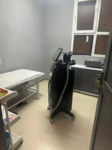 نیازمند پزشک به عنوان مسئول فنی کلینیک پوست و لیزر واقع در گوهردشت کرج