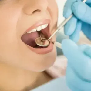استخدام دندانپزشک عمومی آقا دارای پروانه مطب اهواز