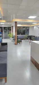 استخدام نیروی خدماتی آقا یا خانم جهت کلینیک تخصصی پوست و مو در شیراز