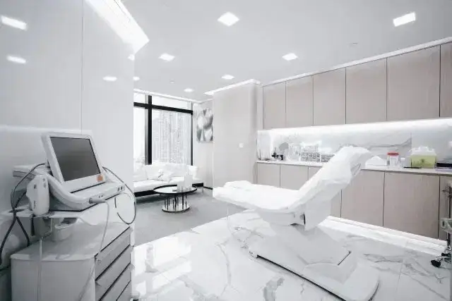 استخدام دستیار دندانپزشک جهت کلینیک شبانه‌روزی در تهران