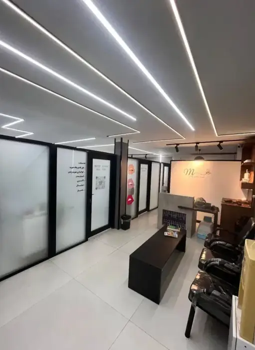 استخدام اپراتور لیزر جهت کلینیک زیبایی در مشهد